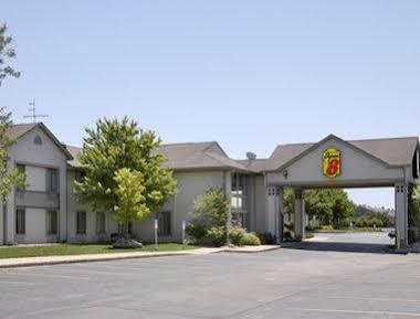 Super 8 By Wyndham Appleton