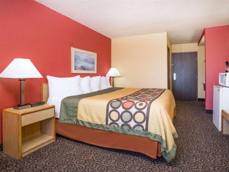 Super 8 By Wyndham