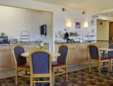 Hotel Super 8 By Wyndham
